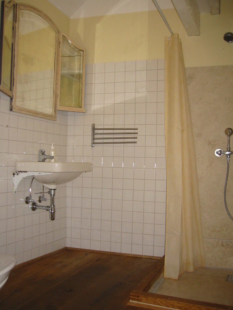 Jantzens Hotel Gudhjem Ngoại thất bức ảnh